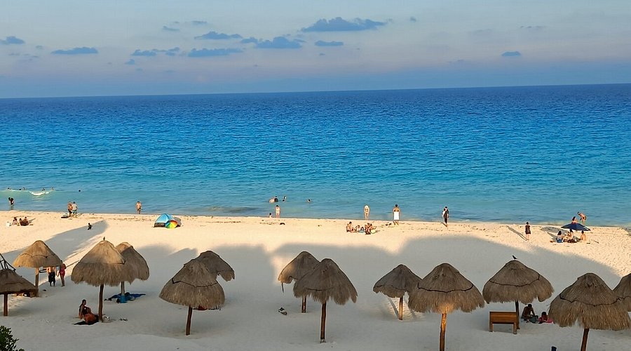 playa delfines-tripadvisor